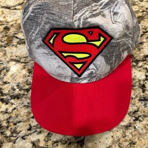 Superman Youth One Size Fits Most Snap Back Hat Cap Digital Camo Red Clark Kent